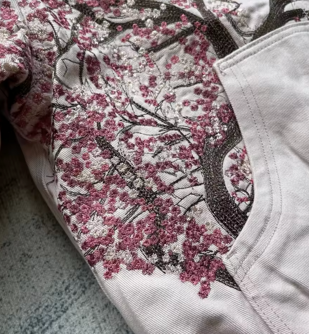 Relaxed Fit Zip Hoodie – Blossom Embroidery